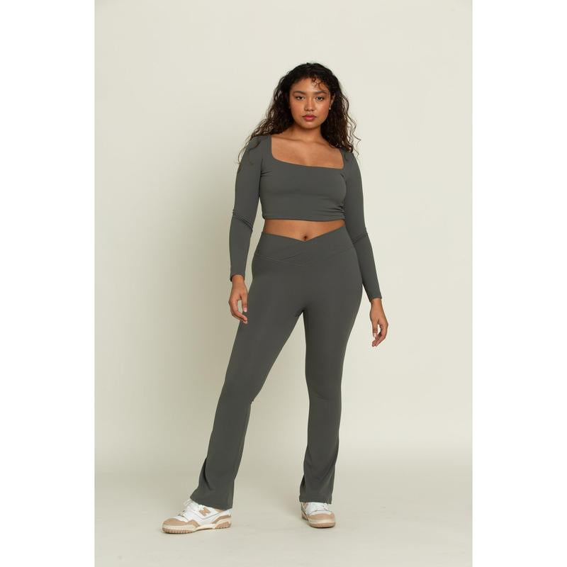 Dull Pine Square Neck Long Sleeve Top